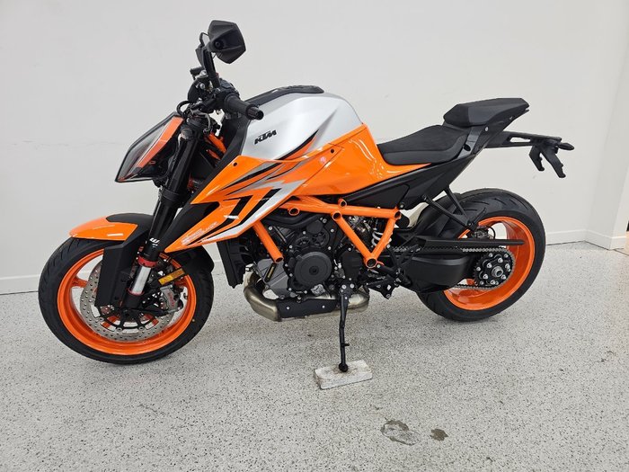 2023 Ktm 1290 SUPER DUKE R Orange