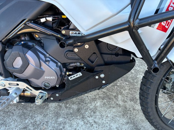 2023 DUCATI DESERTX White