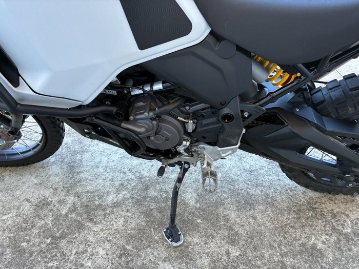 2023 DUCATI DESERTX White