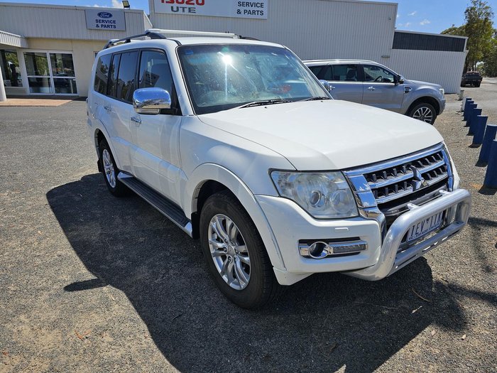 2014 Mitsubishi Pajero
