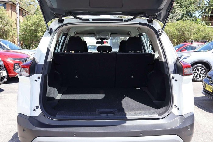 2024 Nissan X-TRAIL ST