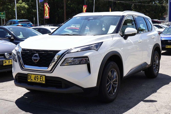 2024 Nissan X-TRAIL ST