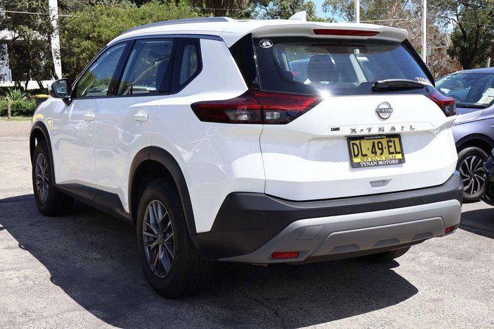 2024 Nissan X-TRAIL ST