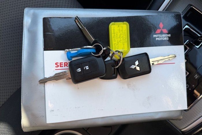 2019 Mitsubishi Triton GLX+