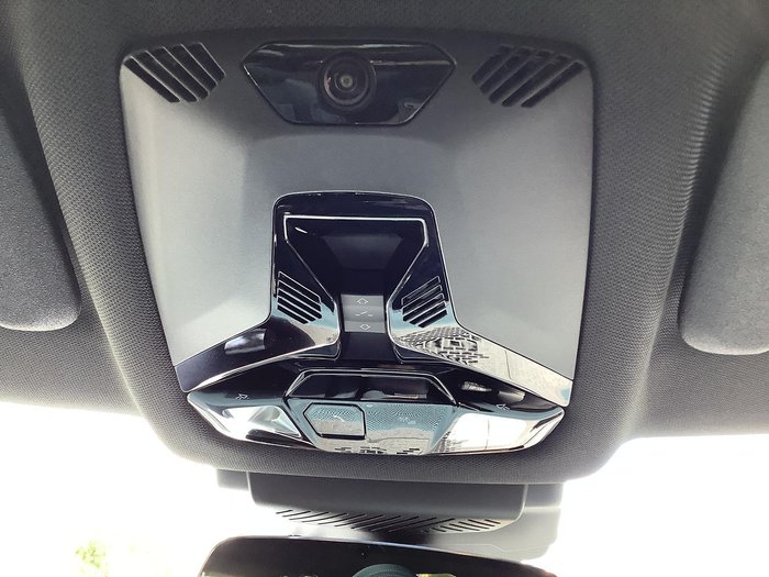 2024 MINI Countryman C Favoured