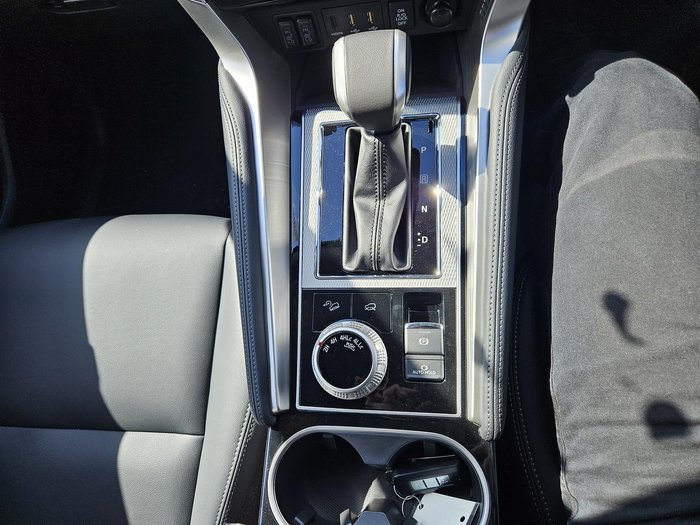 2025 Mitsubishi Pajero Sport Exceed