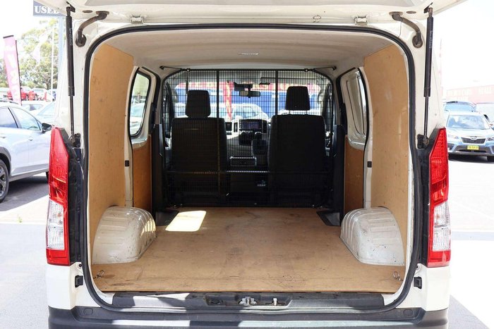 2022 Toyota Hiace