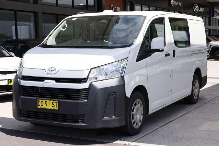 2022 Toyota Hiace