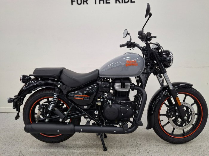 2026 Royal Enfield METEOR 350 FIREBALL grey