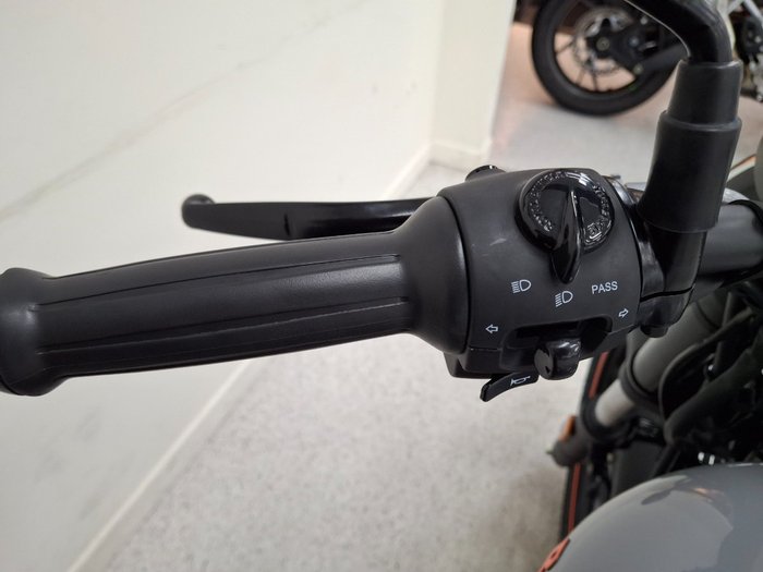 2026 Royal Enfield METEOR 350 FIREBALL grey