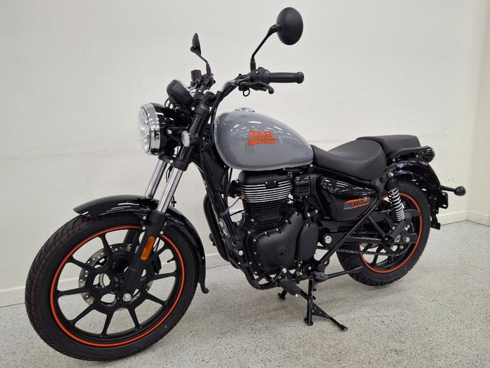 2026 Royal Enfield METEOR 350 FIREBALL grey