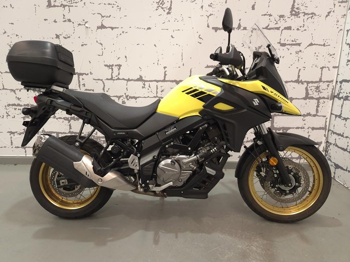 2019 Suzuki V-Strom 650XT (DL650XA) V-Strom Yellow