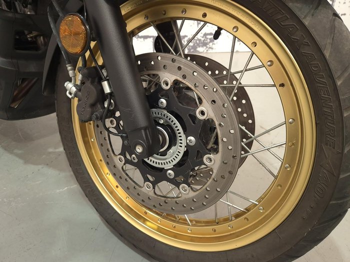 2019 Suzuki V-Strom 650XT (DL650XA) V-Strom Yellow