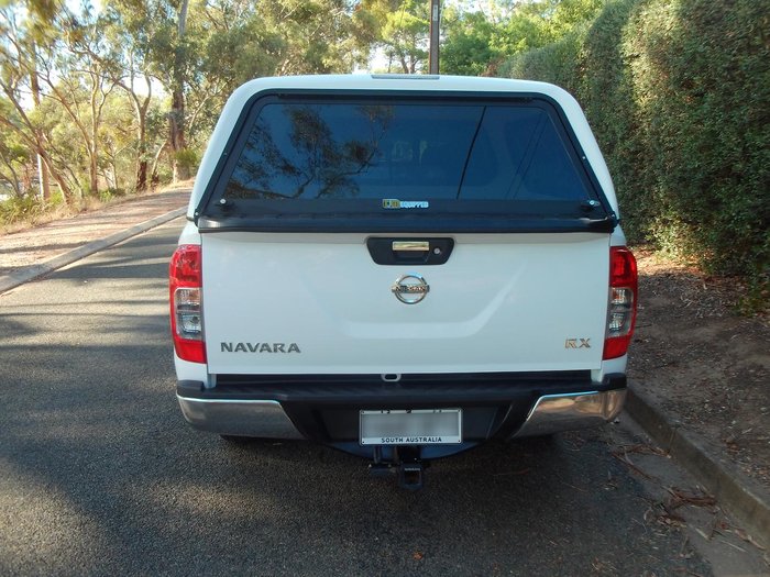 2017 Nissan Navara RX