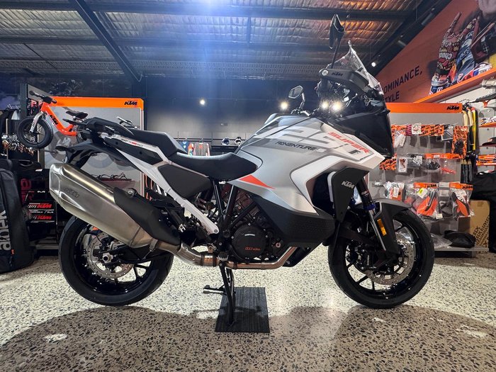 2023 KTM