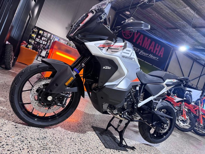 2023 KTM 1290 Super Adventure S
