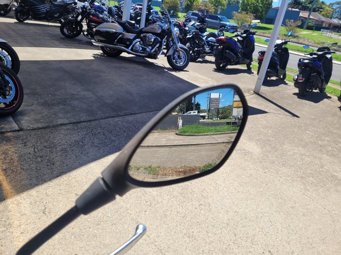 2020 PIAGGIO FLY 150 BLACK