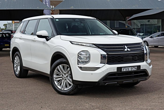 2023 Mitsubishi Outlander