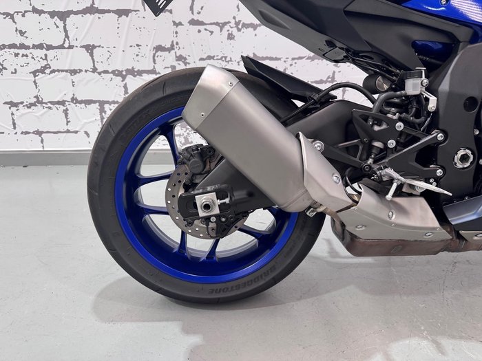 2024 Yamaha YZF-R1 R1 Blue