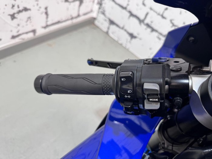 2024 Yamaha YZF-R1 R1 Blue