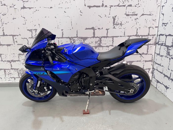 2024 Yamaha YZF-R1 R1 Blue