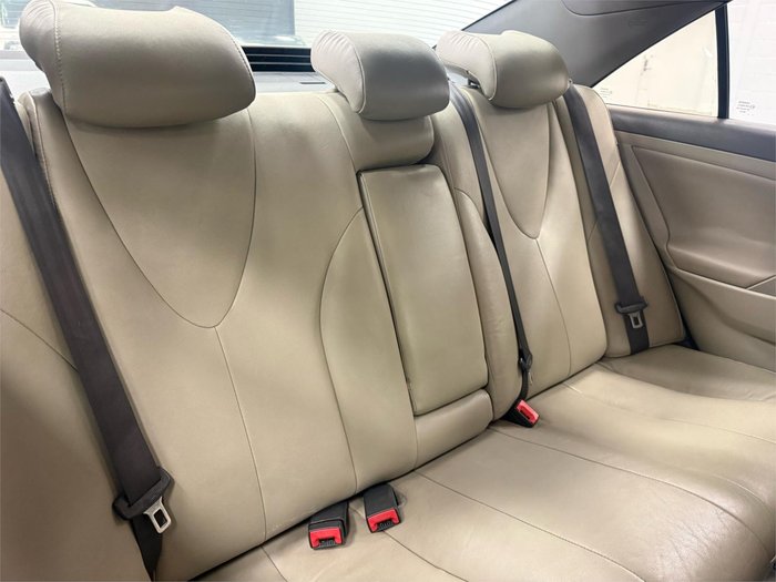 2011 Toyota Camry Hybrid