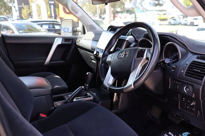 2017 Toyota Landcruiser Prado GXL