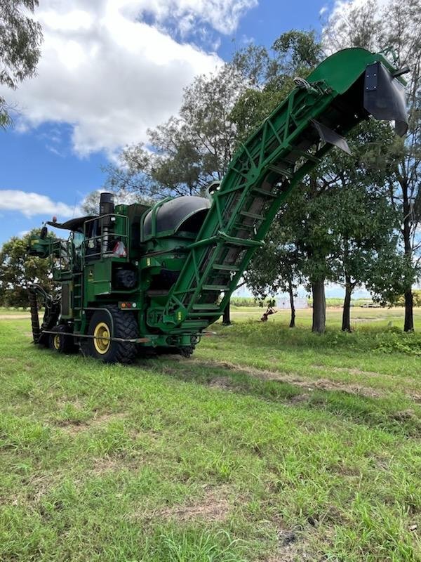 2021 John Deere Ch570