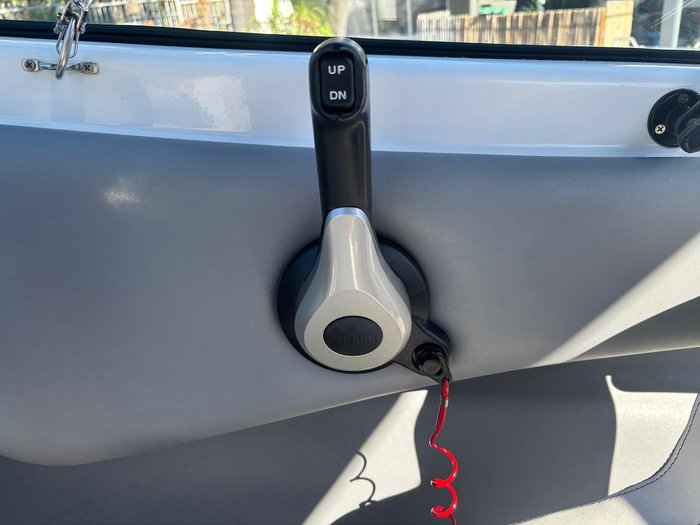 2024 Haines Signature 550BR