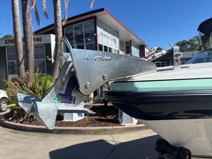 2024 Haines Signature 550BR