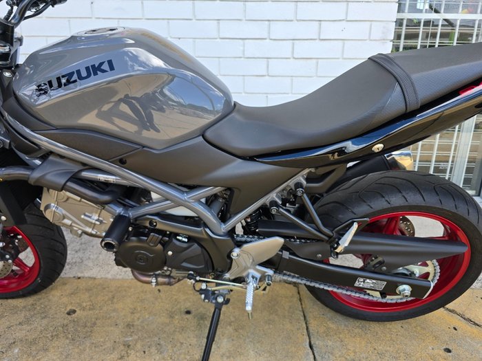 2024 Suzuki SV650 LAMS Black