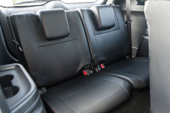 2020 Mitsubishi Outlander Black Edition