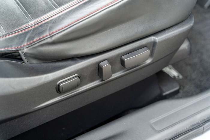 2020 Mitsubishi Outlander Black Edition