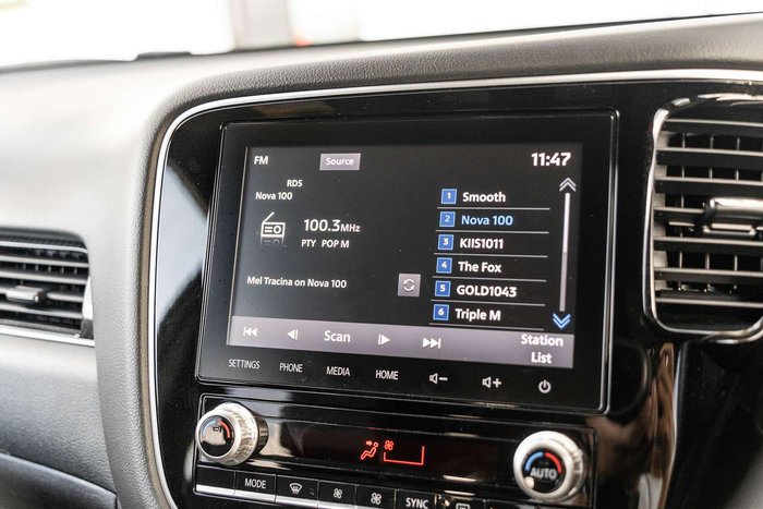 2020 Mitsubishi Outlander Black Edition