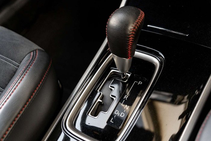 2020 Mitsubishi Outlander Black Edition