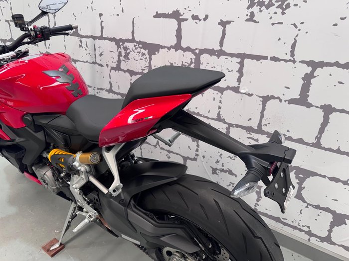 2022 Ducati Streetfighter V2 Streetfighter Red