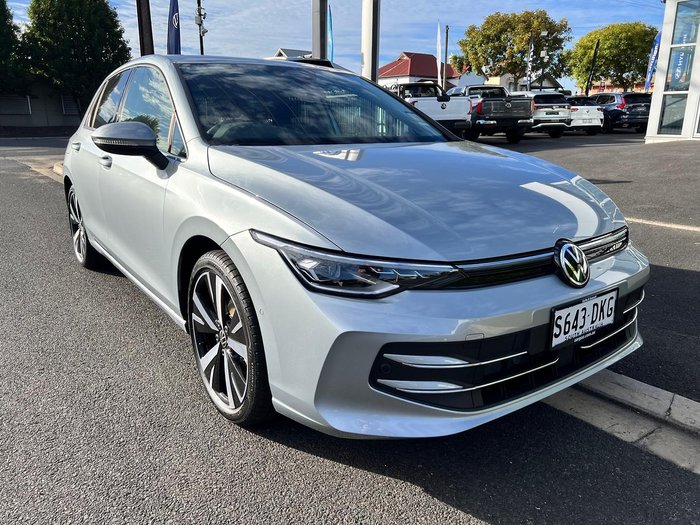 2025 Volkswagen Golf