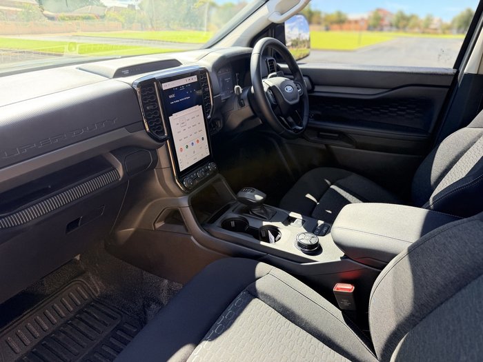 2025 Ford Ranger Super Duty Double Cab FullTime 4WD DR