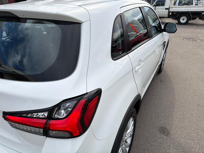 2020 Mitsubishi ASX ES