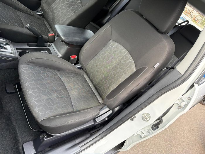 2020 Mitsubishi ASX ES