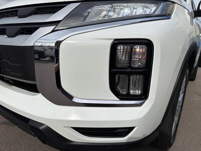 2020 Mitsubishi ASX ES