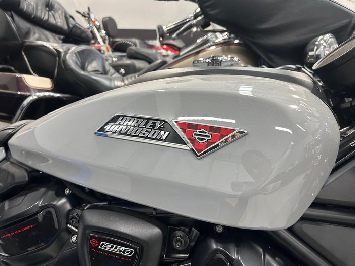 2025 Harley-Davidson Sportster S (RH1250S)