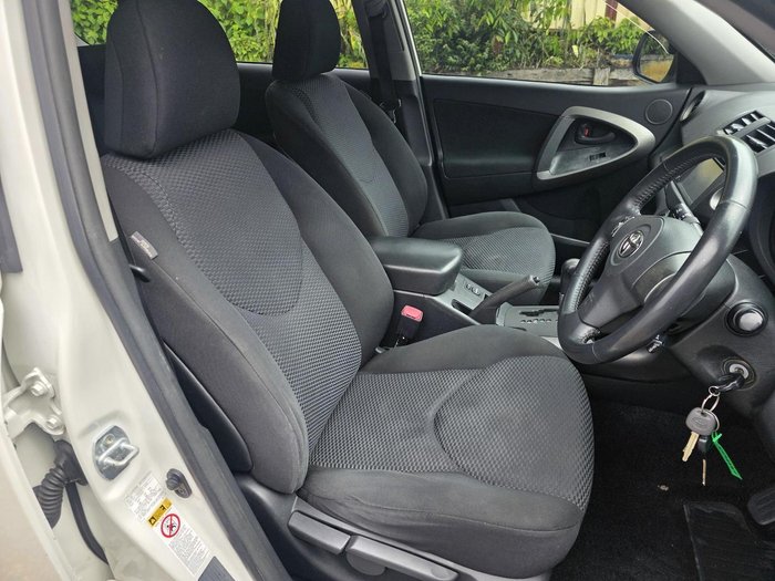 2012 Toyota RAV4 Cruiser ACA38R MY12 4x2 WHITE