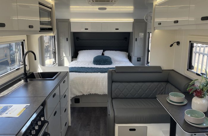 2026 JB Caravans Scorpion Sting (20'6)
