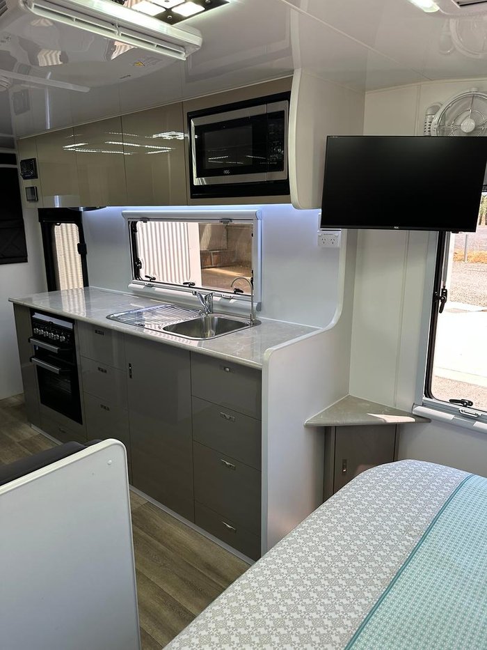 2025 Red Centre Tanami + 208 Type A Was $148,490 Now $128,490