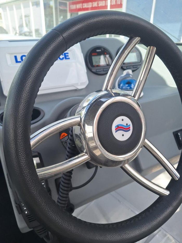 2024 QUINTREX 450 Fishabout Pro