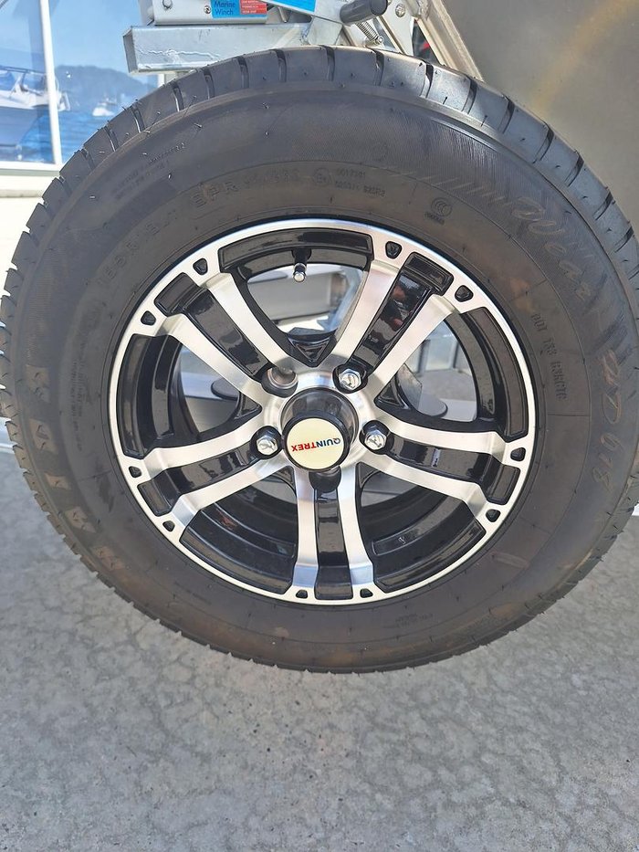 2024 QUINTREX 450 Fishabout Pro