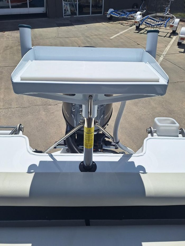 2024 QUINTREX 450 Fishabout Pro