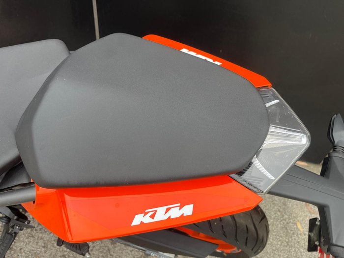 2024 KTM 200 Duke Duke Grey