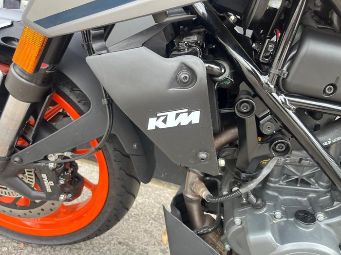 2024 KTM 200 Duke Duke Grey